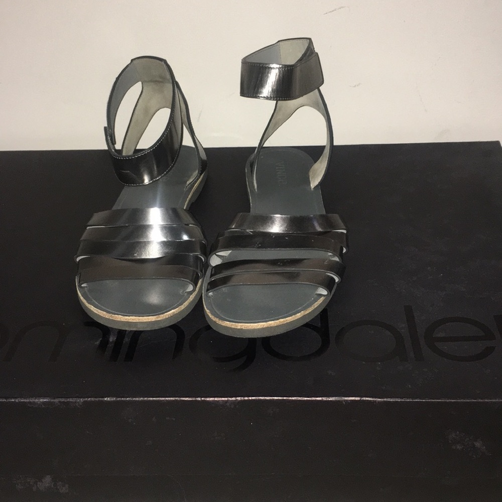 Vince Cassie open toe sandals